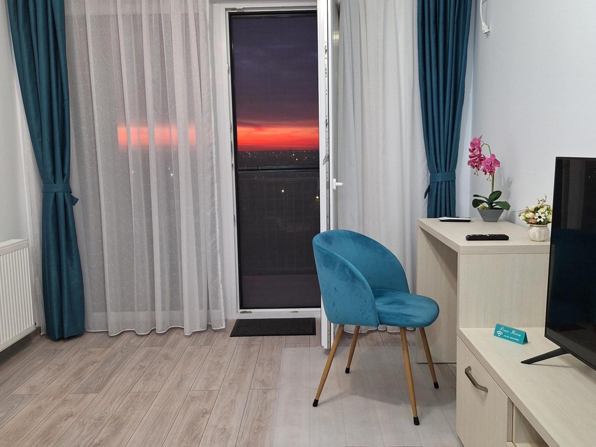 Peace House Apartment ออราแด ภายนอก รูปภาพ